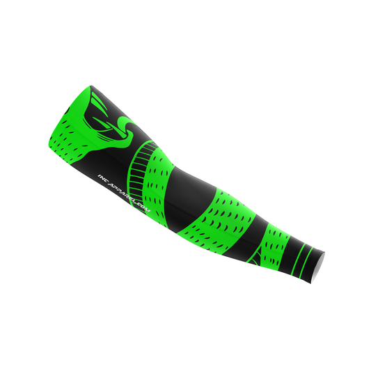 Cobra Naja Sumatrana Darts Sleeve – with Cobra-Inspired Graphic and Compression Fit | INC-APPAREL